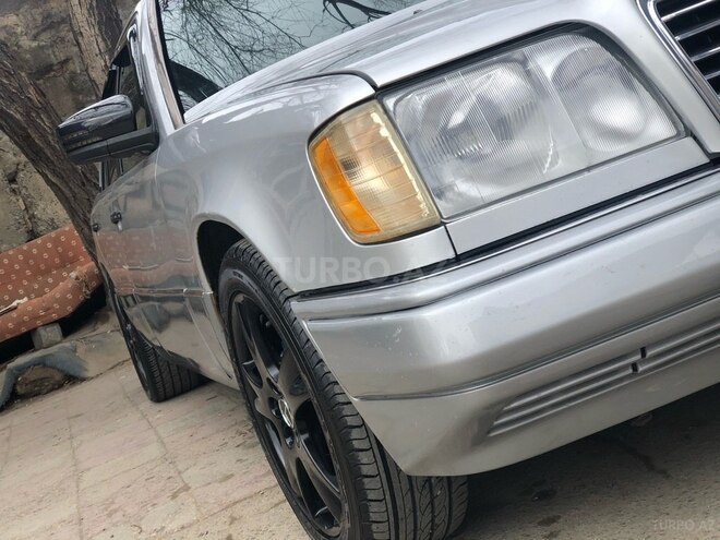 Mercedes E 280 1995, 350,000 km - 2.8 l - Bakı