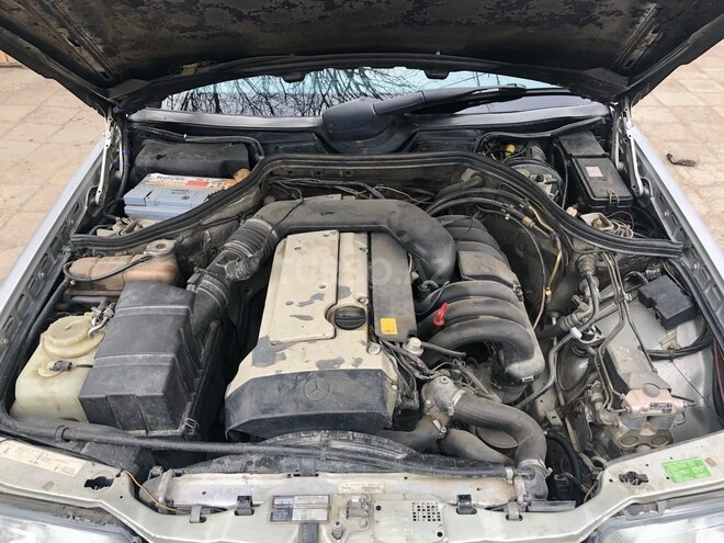 Mercedes E 280 1995, 350,000 km - 2.8 l - Bakı