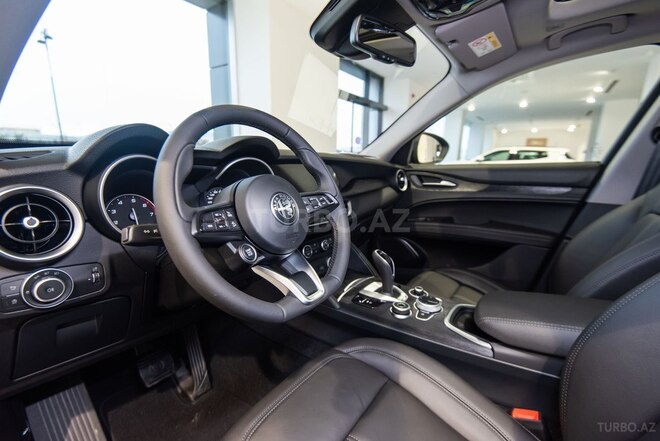 Alfa Romeo Stelvio 2020, 0 km - 2.0 л - Bakı