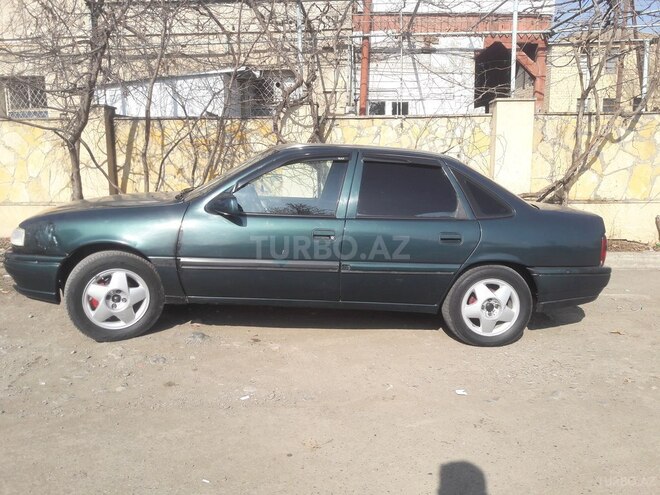 Opel Vectra 1994, 400,000 km - 1.8 l - Ağstafa