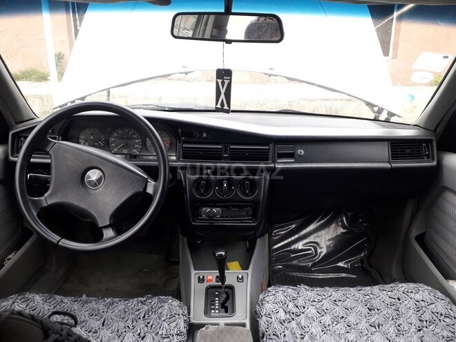 Mercedes 190 1990, 421,349 km - 2.0 l - Bakı