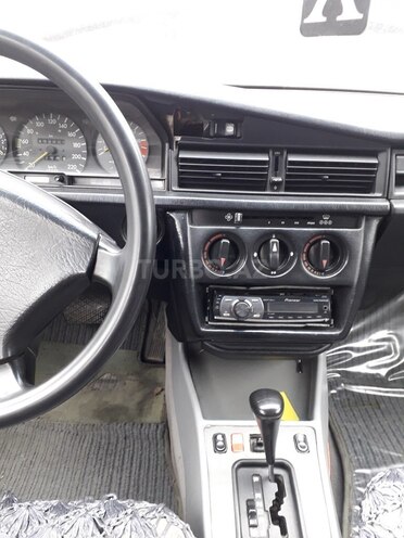Mercedes 190 1990, 421,349 km - 2.0 l - Bakı