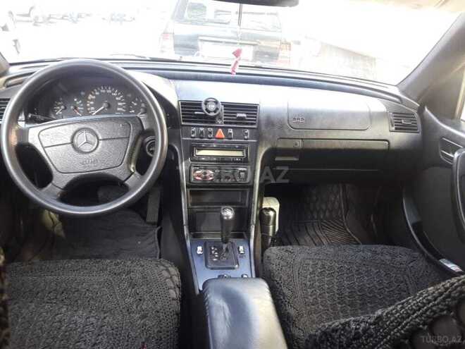 Mercedes C 220 2000, 360,000 km - 2.2 l - Bakı
