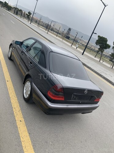 Mercedes C 200 1999, 245,000 km - 2.0 l - Bakı