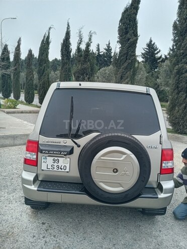 Mitsubishi Pajero io 2000, 178,000 km - 2.0 l - Bakı