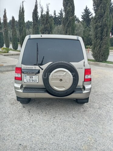 Mitsubishi Pajero io 2000, 178,000 km - 2.0 l - Bakı