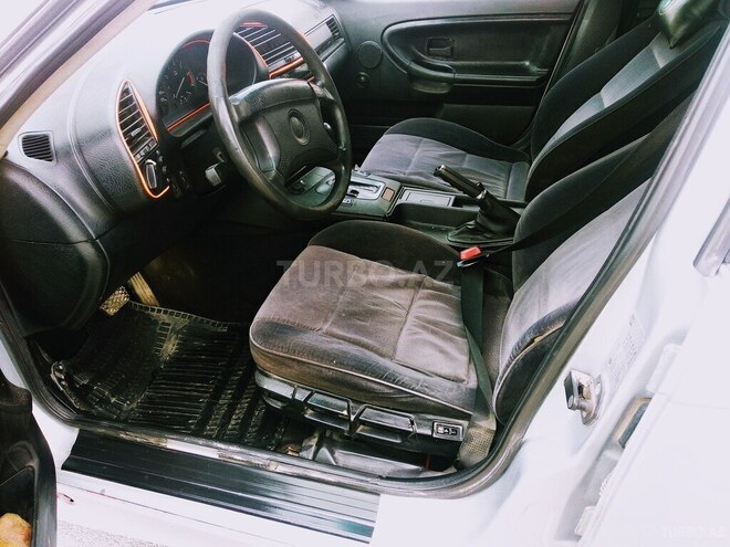BMW 318 1994, 401,000 km - 1.8 l - Bakı
