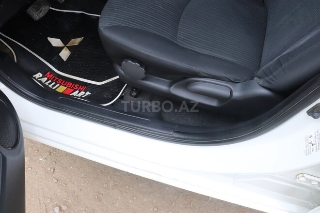 Mitsubishi Attrage 2014, 87,000 km - 1.2 л - Cəlilabad