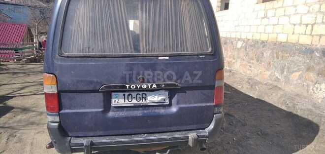 Toyota HiAce 1990, 574,000 km - 2.5 l - Tovuz