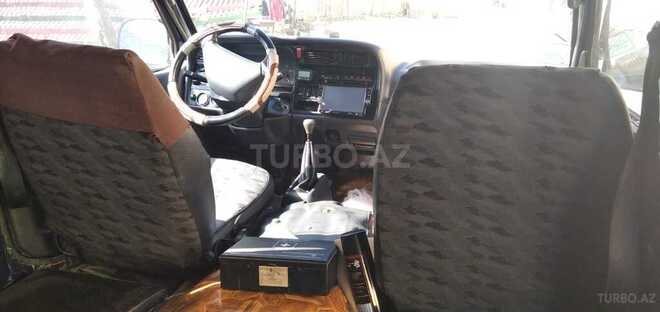 Toyota HiAce 1990, 574,000 km - 2.5 l - Tovuz