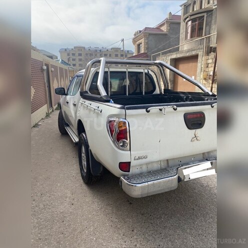 Mitsubishi L200 2014, 154,581 km - 0.3 l - Bakı