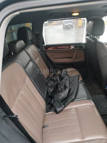 Volkswagen Touareg 2007, 137,825 km - 4.2 л - Bakı