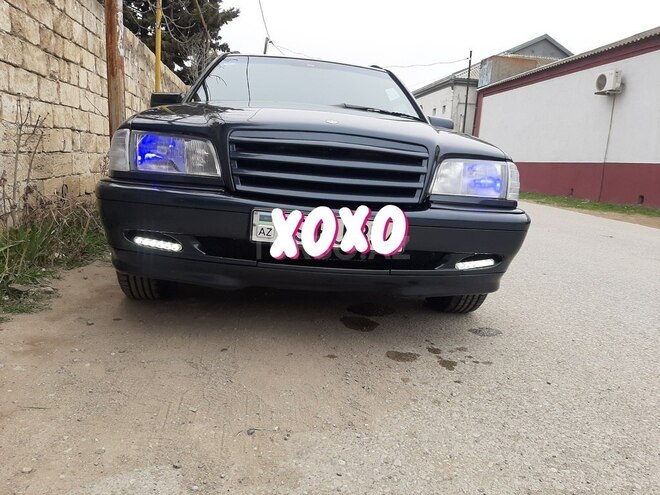 Mercedes C 220 1999, 370,000 km - 2.2 l - Bakı