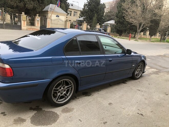 BMW 525 2001, 320,000 km - 2.5 l - Bakı