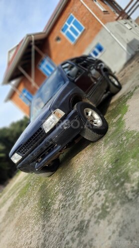 Opel Frontera 1995, 255,555 km - 2.3 l - Masallı