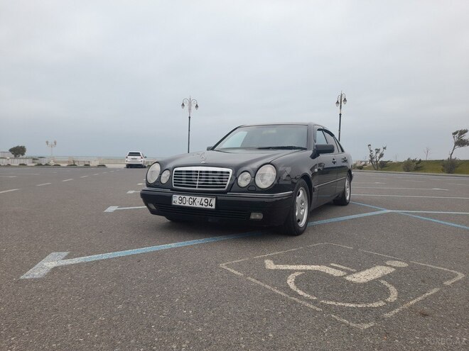 Mercedes E 280 1998, 220,000 km - 2.8 l - Sumqayıt