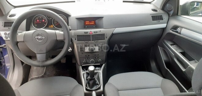 Opel Astra 2006, 217,000 km - 1.3 l - Gəncə