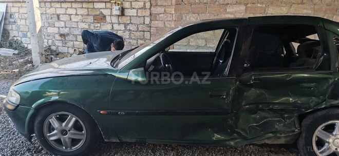 Opel Vectra 1996, 101,000 km - 0.2 l - Göyçay