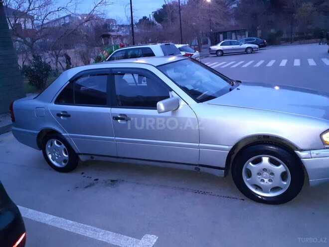 Mercedes C 200 1995, 450,000 km - 2.0 l - Bakı