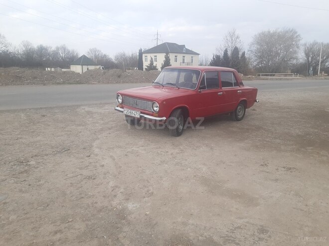 LADA (VAZ) 21011 1974, 347,530 km - 1.3 l - Samux