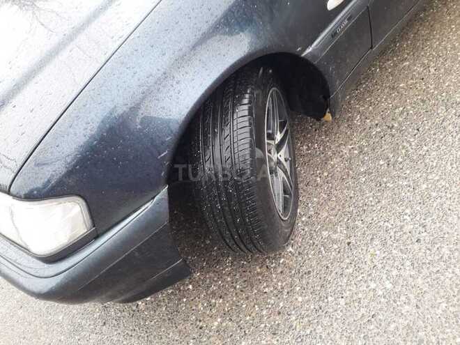 Mercedes C 180 1997, 390,000 km - 1.8 l - Sumqayıt