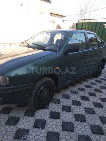 Volkswagen Polo 1995, 195,000 km - 1.4 l - Bərdə