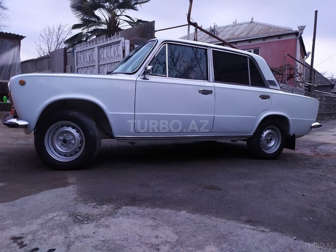 LADA (VAZ) 21011 1982, 300,000 km - 1.3 л - Balakən