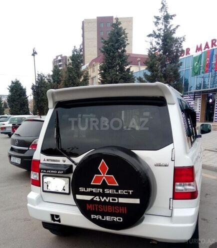 Mitsubishi Pajero io 1999, 240,000 km - 1.8 l - Gəncə