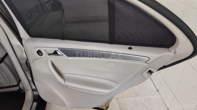 Mercedes C 180 2005, 178,000 km - 1.8 l - Yevlax