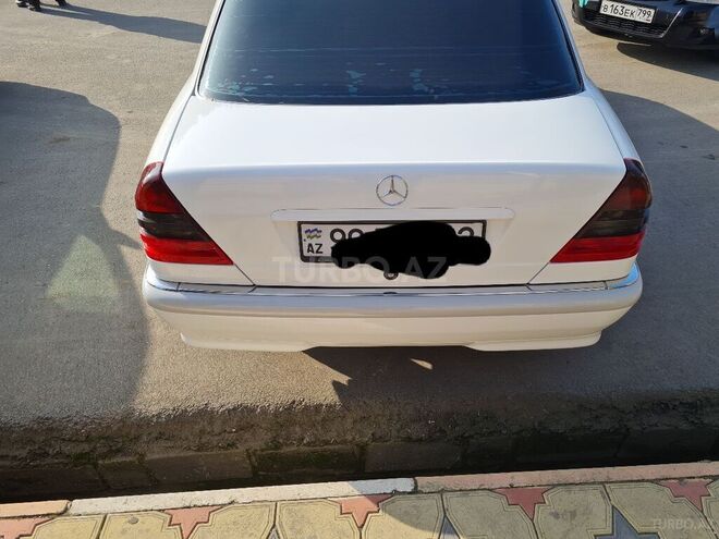 Mercedes C 200 1997, 260,000 km - 2.0 l - Bakı