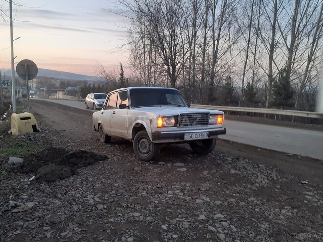 LADA (VAZ) 2107 2003, 555,555 km - 1.6 l - Qazax