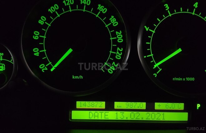 Land Rover Range Rover 2005, 143,000 km - 4.4 л - Bakı