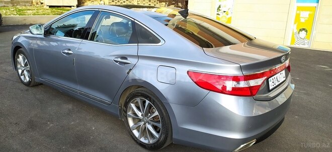 Hyundai Grandeur 2015, 152,600 km - 2.2 л - Bakı