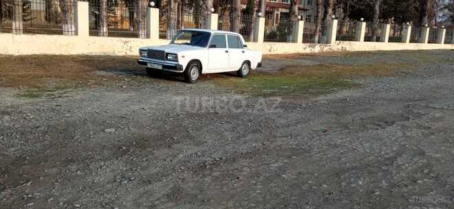 LADA (VAZ) 2107 2011, 85,000 km - 1.6 l - Balakən