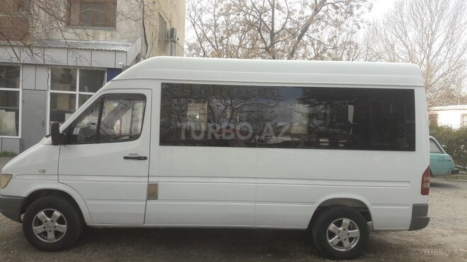 Mercedes Sprinter 209 1996, 600,000 km - 2.4 l - Yevlax