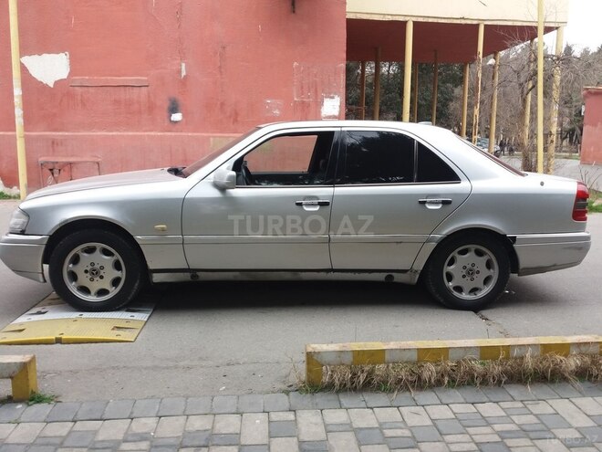Mercedes C 180 1995, 398,652 km - 1.8 л - Bakı