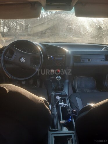 BMW 318 1992, 35,300 km - 0.4 l - Bakı