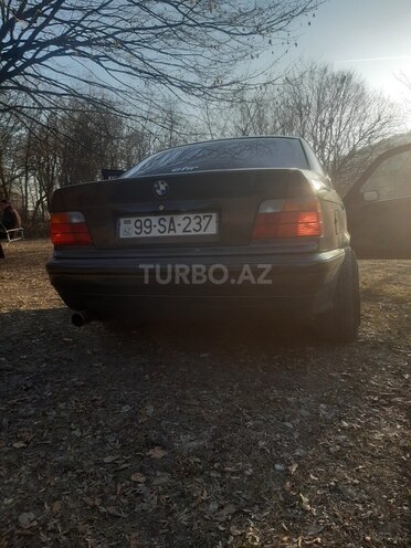 BMW 318 1992, 35,300 km - 0.4 l - Bakı