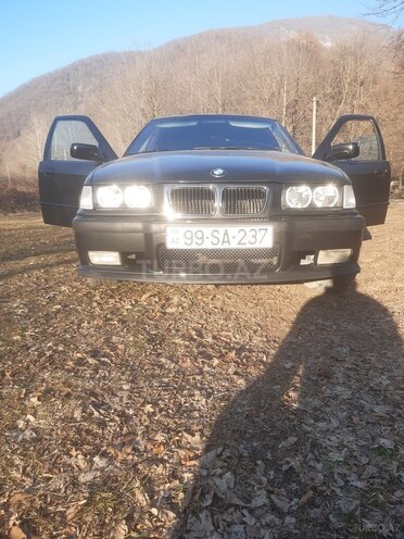 BMW 318 1992, 35,300 km - 0.4 l - Bakı
