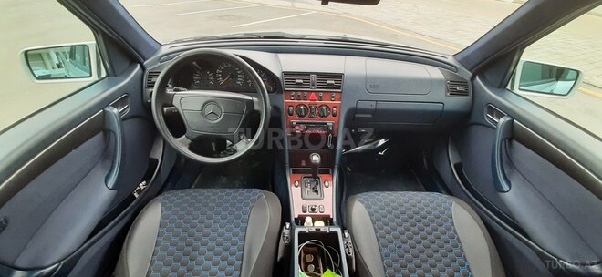 Mercedes C 180 1997, 286,012 km - 1.8 l - Bakı