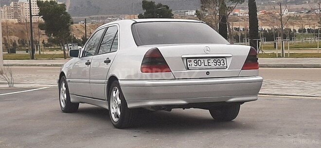 Mercedes C 180 1997, 286,012 km - 1.8 l - Bakı