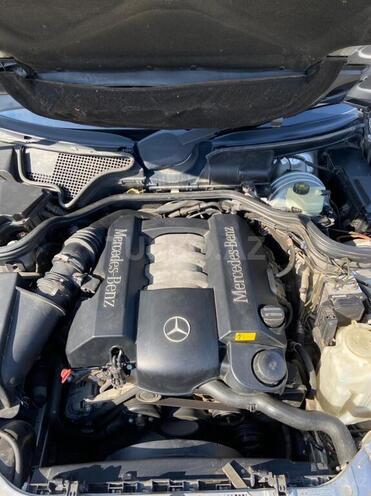 Mercedes E 240 2001, 174,000 km - 2.6 л - Goranboy