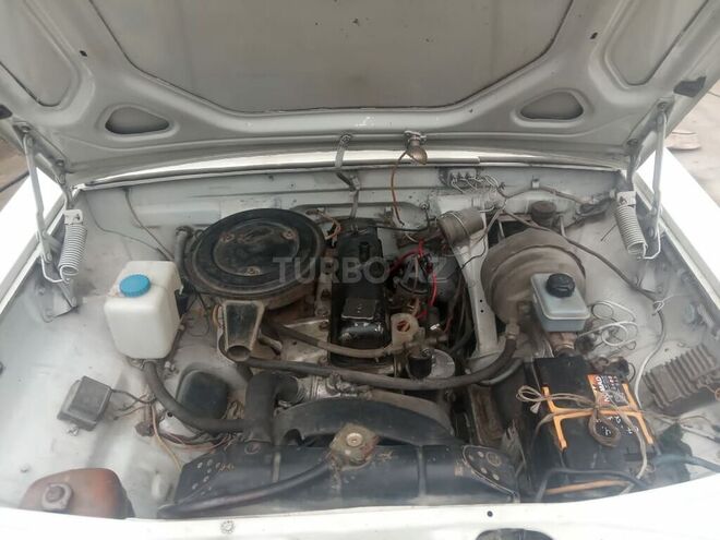 GAZ 24-10 1987, 180,000 km - 2.4 l - Qusar