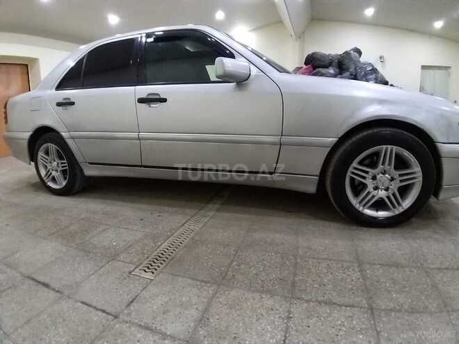Mercedes C 230 1999, 250,000 km - 2.3 l - Bakı