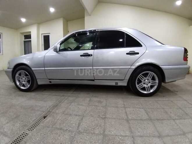 Mercedes C 230 1999, 250,000 km - 2.3 l - Bakı