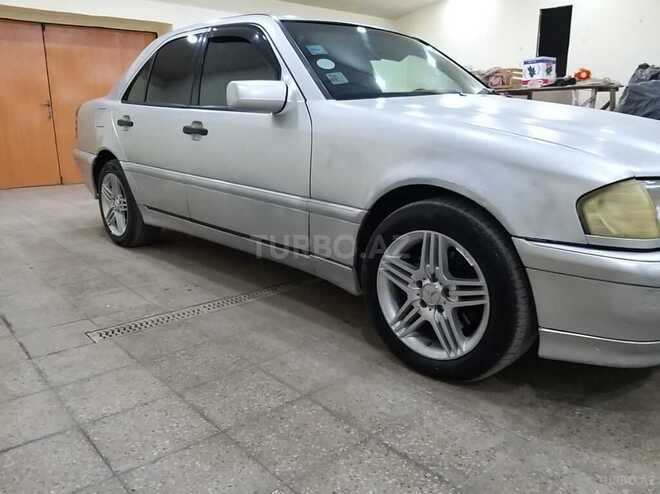 Mercedes C 230 1999, 250,000 km - 2.3 l - Bakı