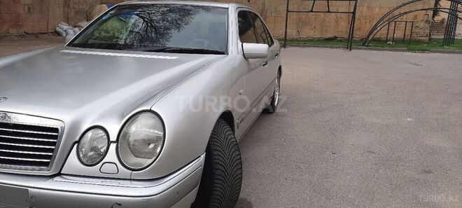 Mercedes E 280 1999, 236,340 km - 2.8 l - Bakı