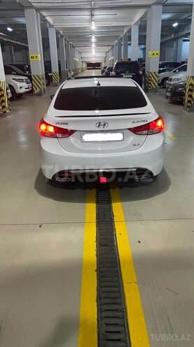 Hyundai Elantra 2013, 198,000 km - 1.8 л - Bakı