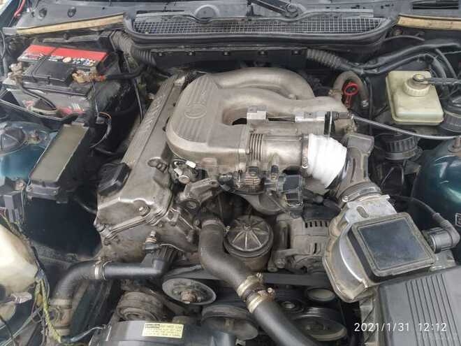 BMW 318 1996, 282,000 km - 1.8 l - İsmayıllı