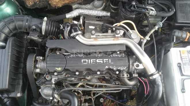 Opel Astra 1999, 200,000 km - 1.7 l - Yevlax
